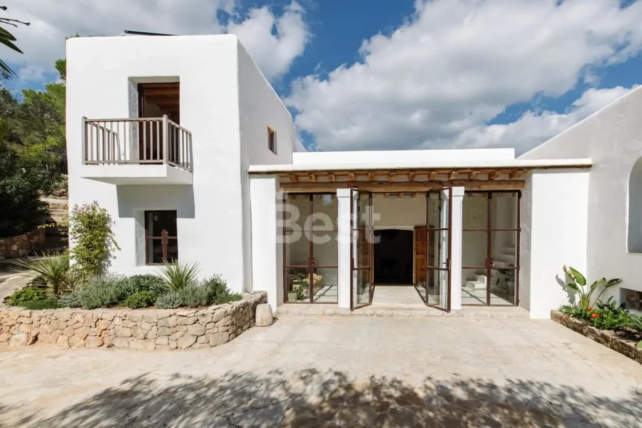 Typical Ibicencan house renovated by Blakstad for rent in San Lorenzo, Ibiza REF: CMSDT97a CAN CULLET