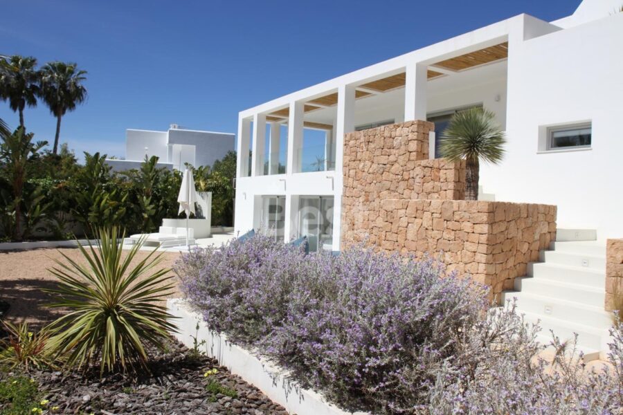 Impressive villa for rent in Jesús, Ibiza REF: CAN MININA